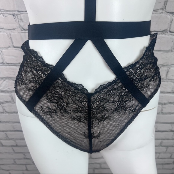 NWT Victoria’s Secret Lace Lingerie bodysuit - Picture 7 of 13